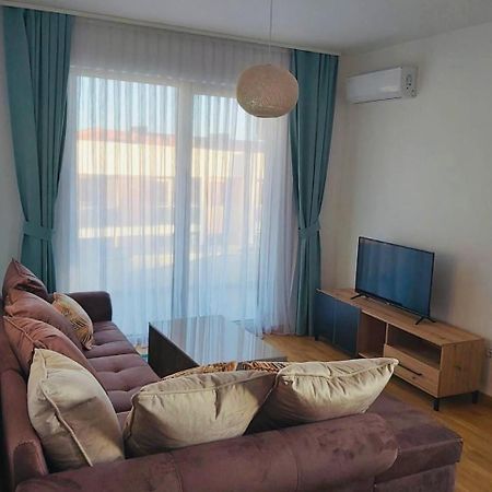 Wow Apartman Becici Экстерьер фото