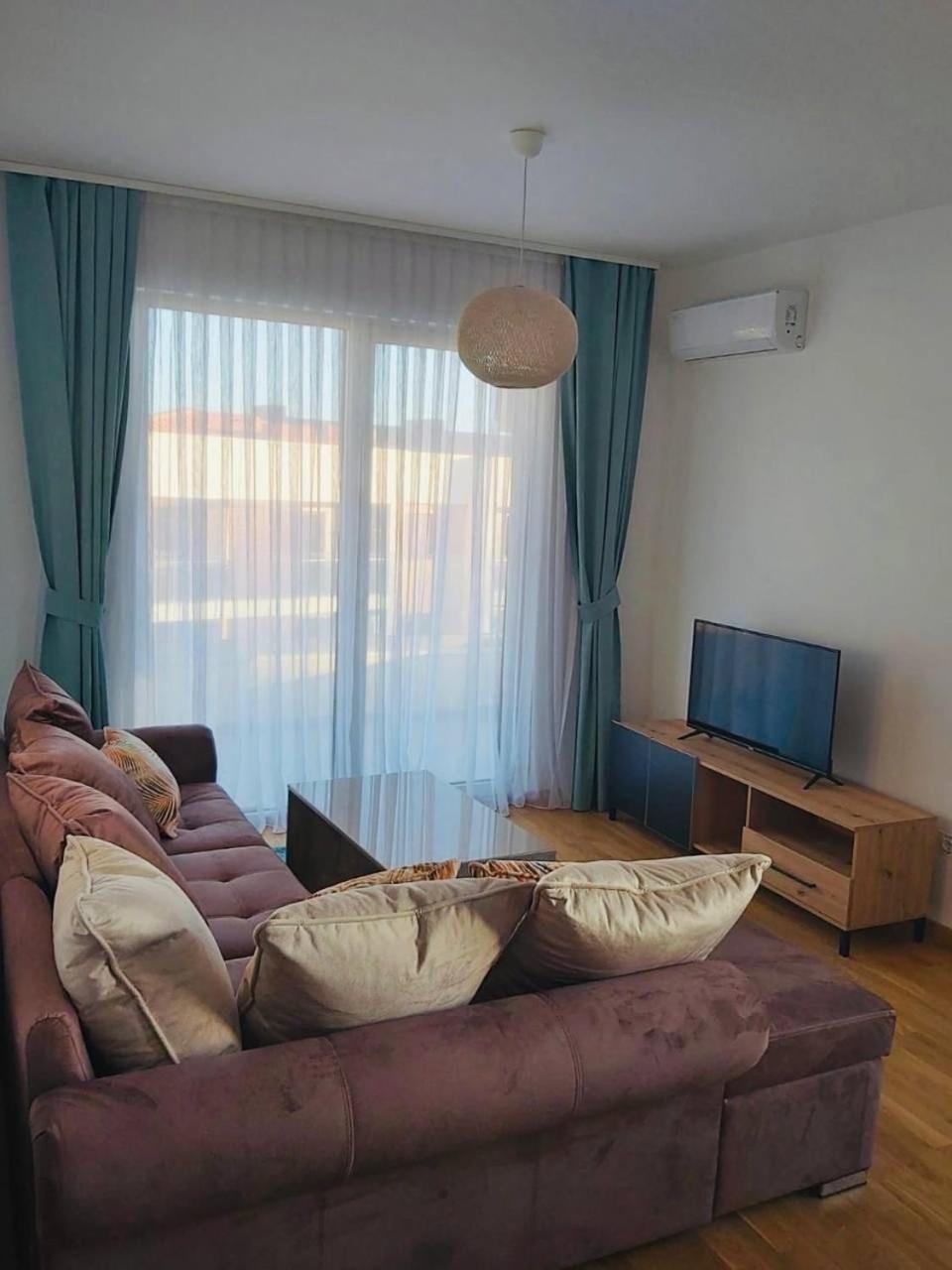 Wow Apartman Becici Экстерьер фото