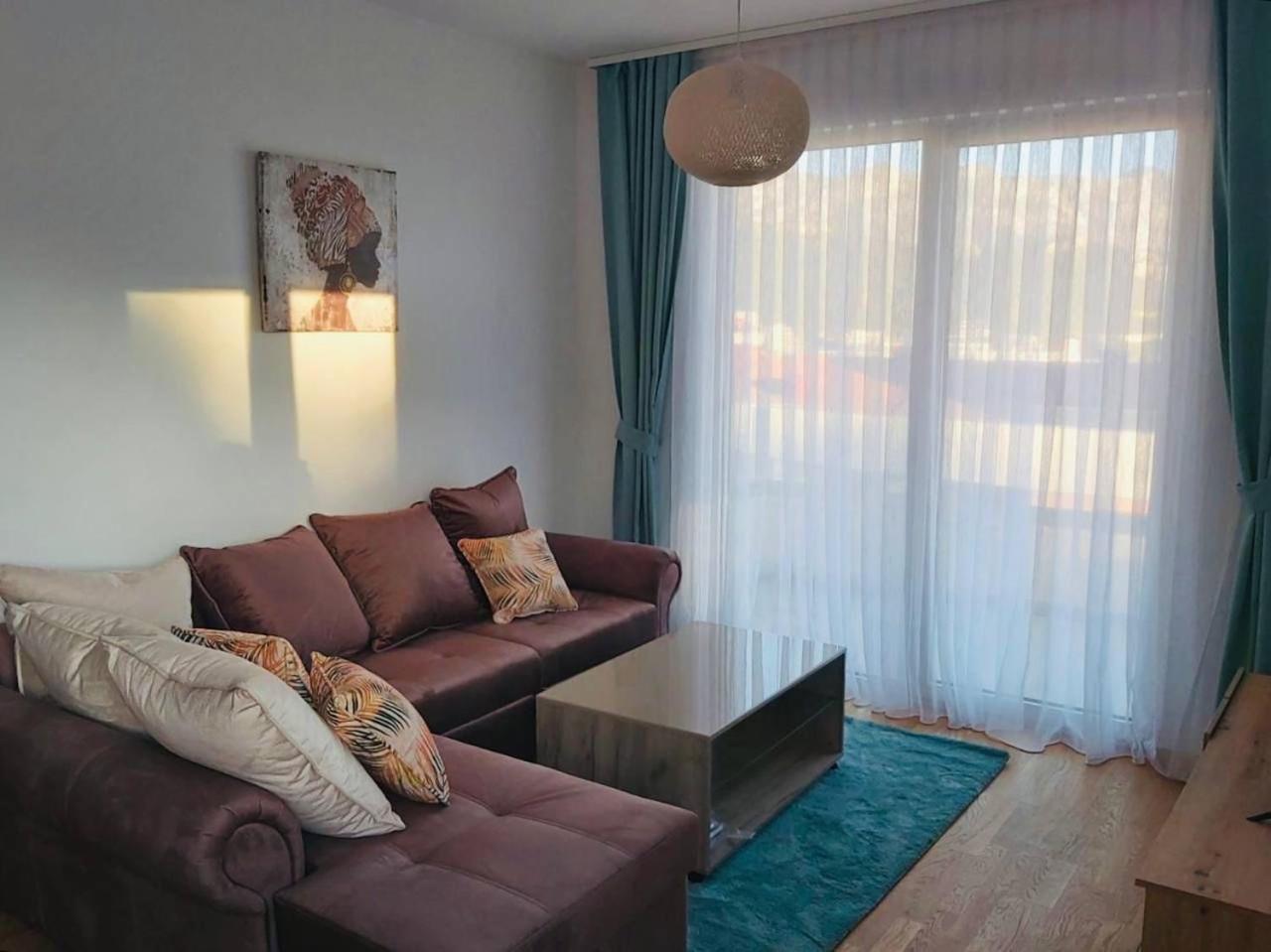 Wow Apartman Becici Экстерьер фото